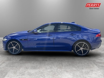 Used Jaguar XE 2017 for sale - 78132299: Photo
