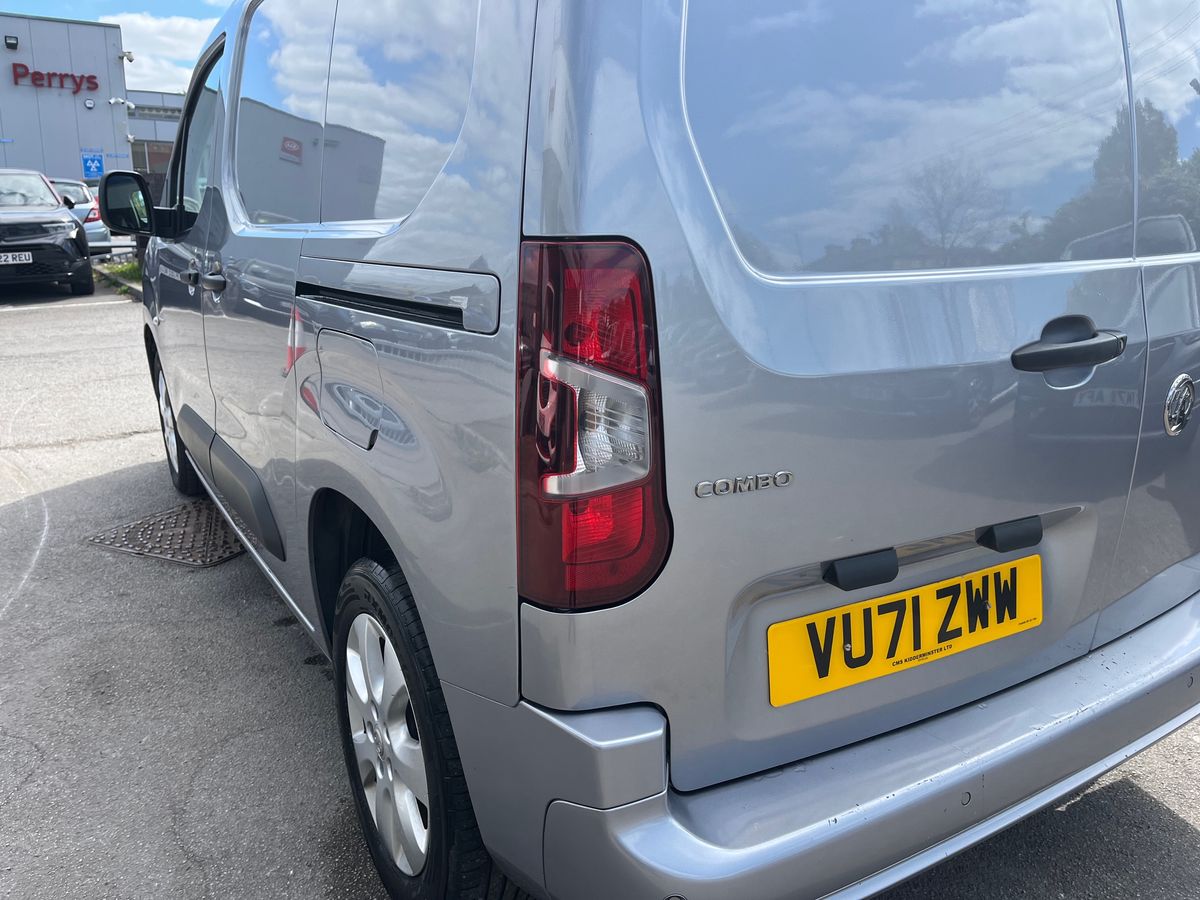 Vehicle 21