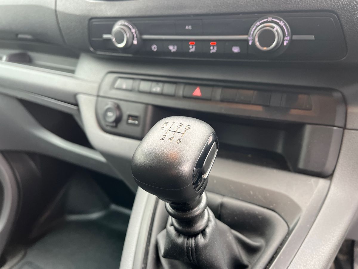 Used Vauxhall Vivaro 2023 for sale - 77271662: Photo 15