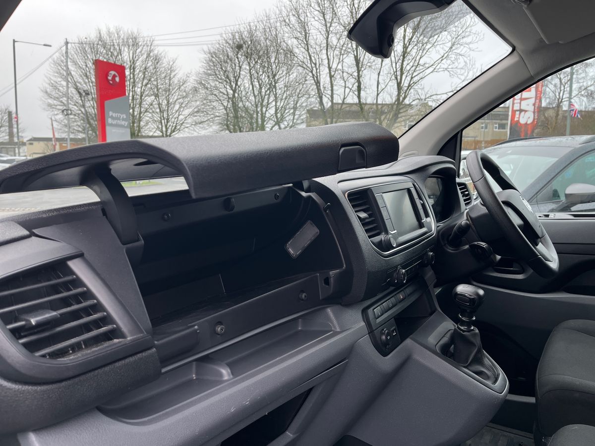 Used Vauxhall Vivaro 2023 for sale - 77271662: Photo 33