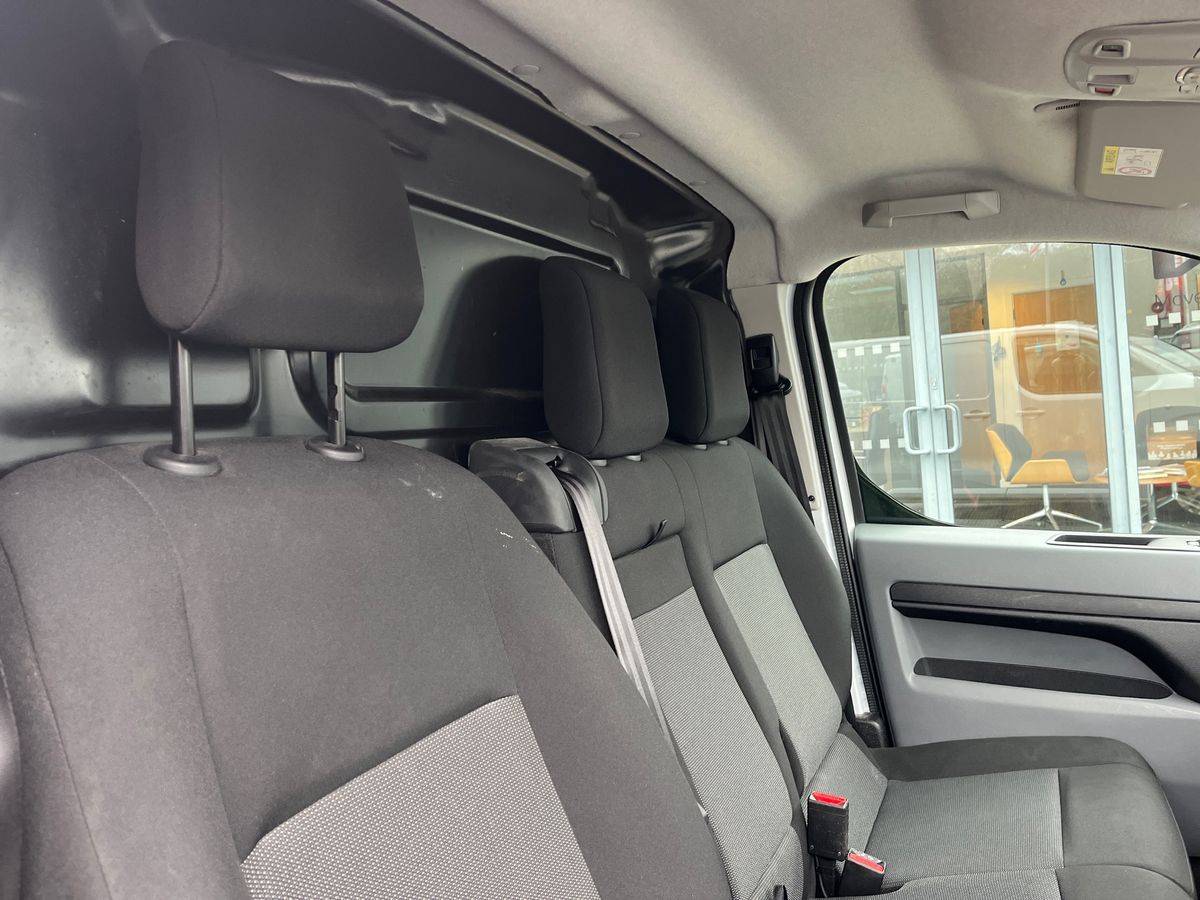 Used Vauxhall Vivaro 2023 for sale - 77271662: Photo 35