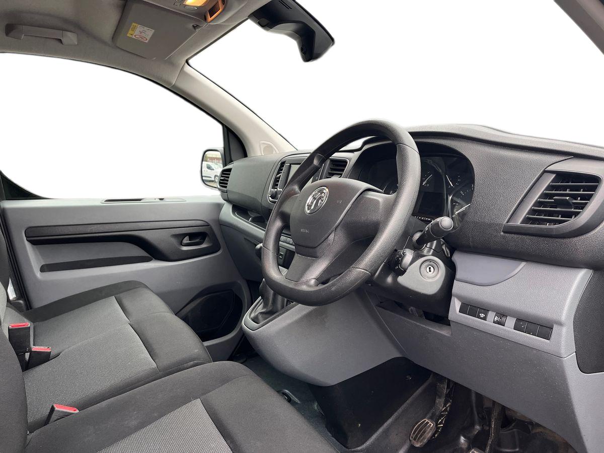 Used Vauxhall Vivaro 2023 for sale - 77271662: Photo 8
