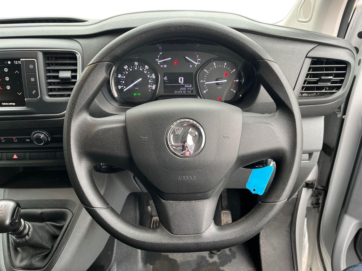 Used Vauxhall Vivaro 2023 for sale - 77271662: Photo 9