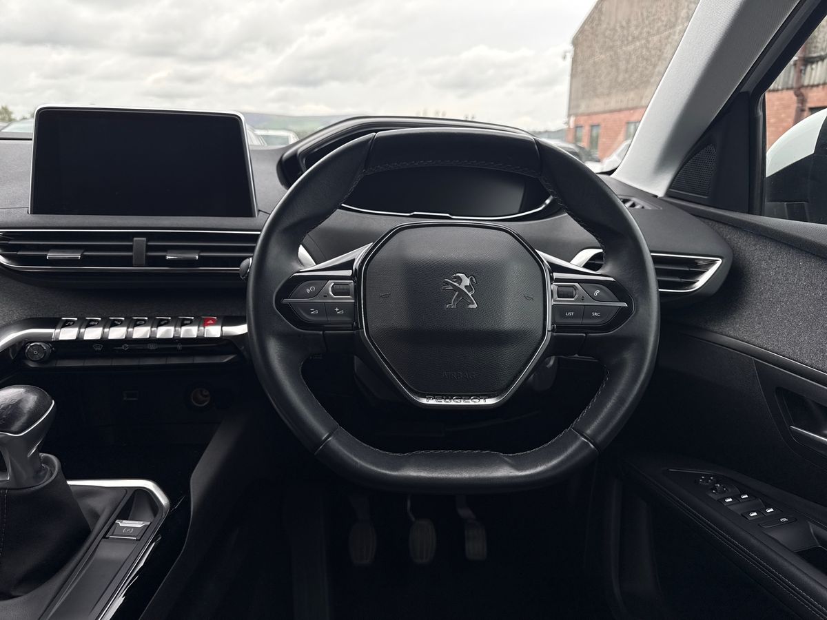 Used Peugeot 5008 2020 for sale - 76090438: Photo 17