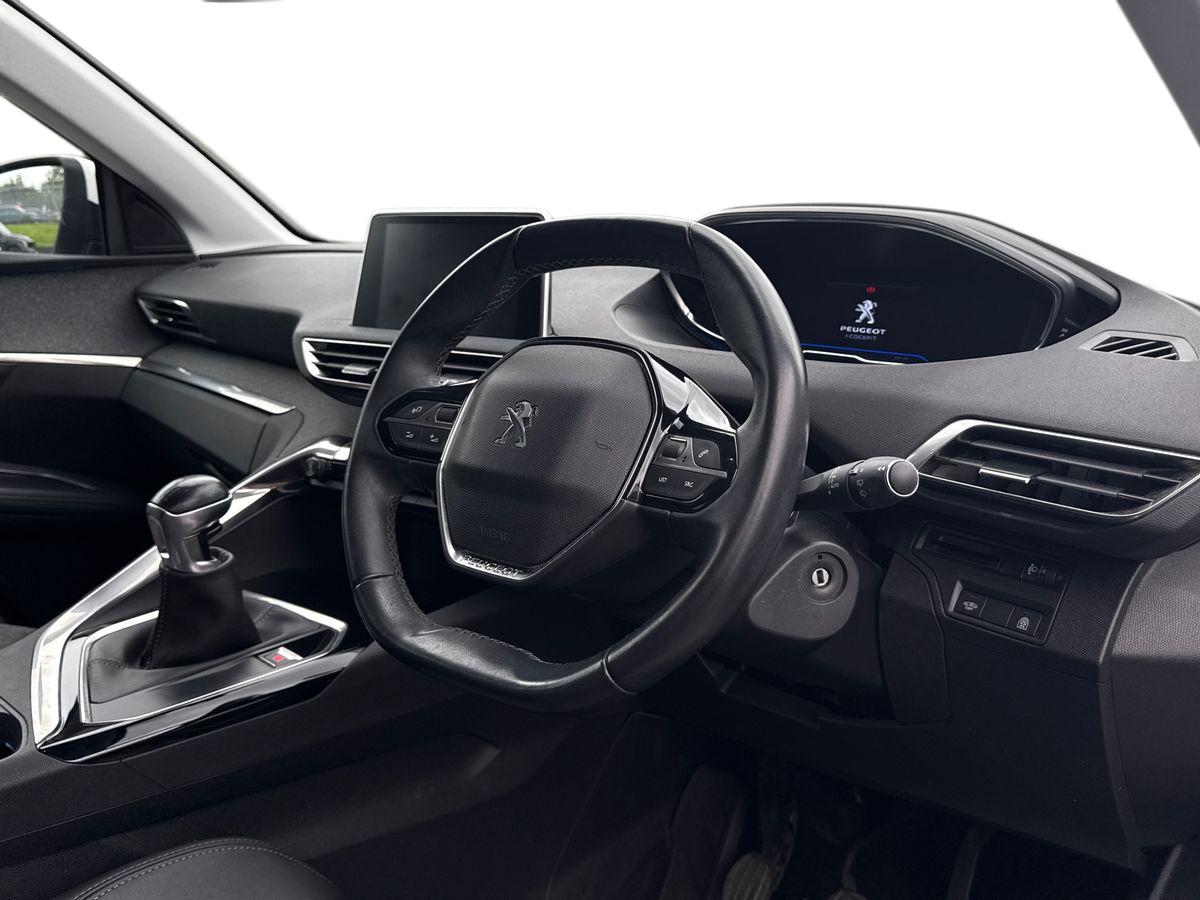 Used Peugeot 5008 2020 for sale - 76090438: Photo 9