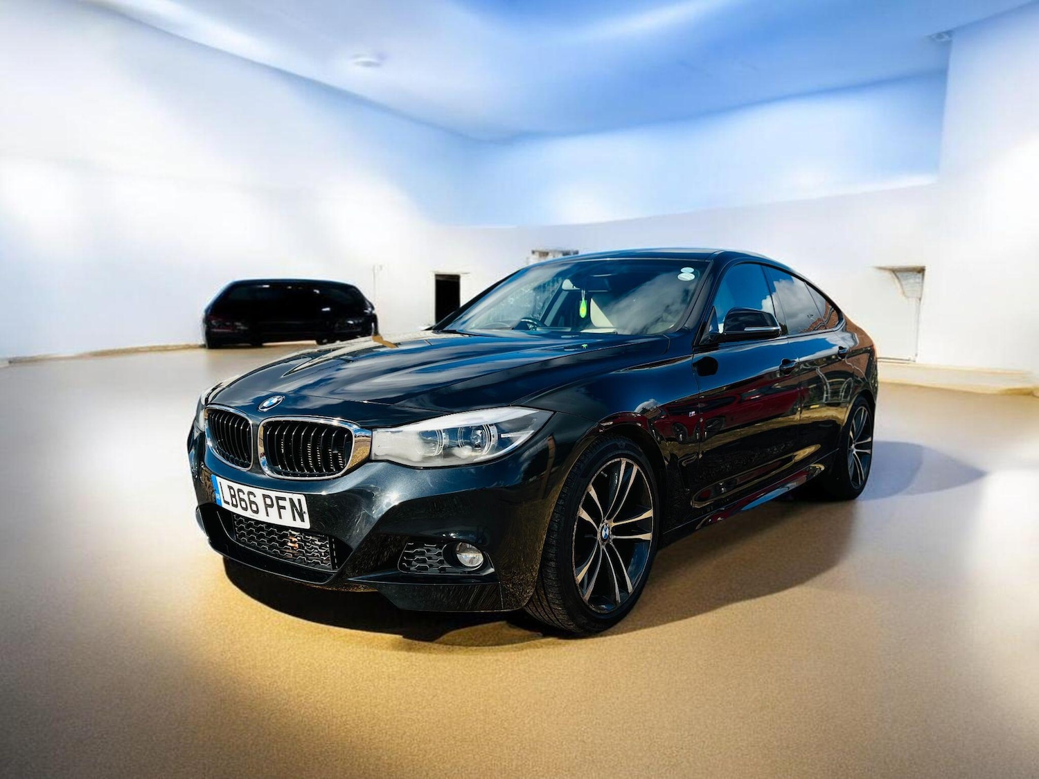 Used BMW 3 Series Gran Turismo for sale - 78034031: Photo 3