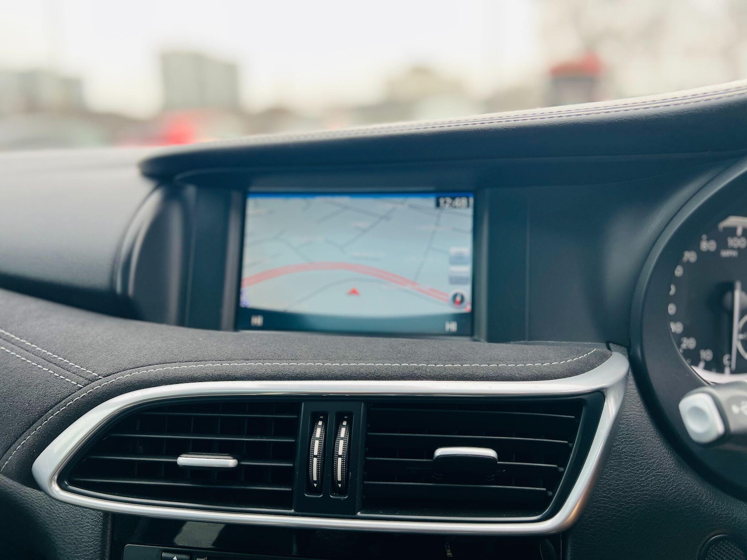 Used Infiniti Q30 for sale - 78033950: Photo 30