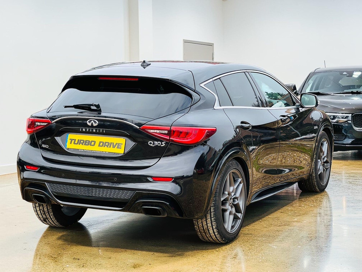 Used Infiniti Q30 for sale - 78033950: Photo 8