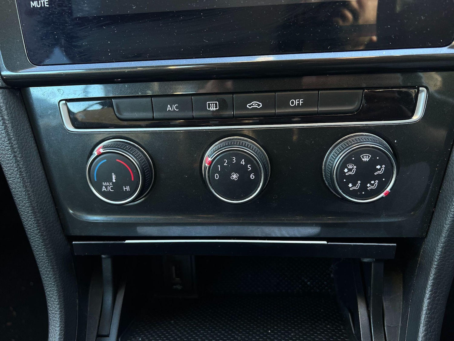 Used Volkswagen Golf for sale - 78034110: Photo 16