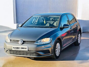 Used Volkswagen Golf 2017 for sale - 78034110: Photo