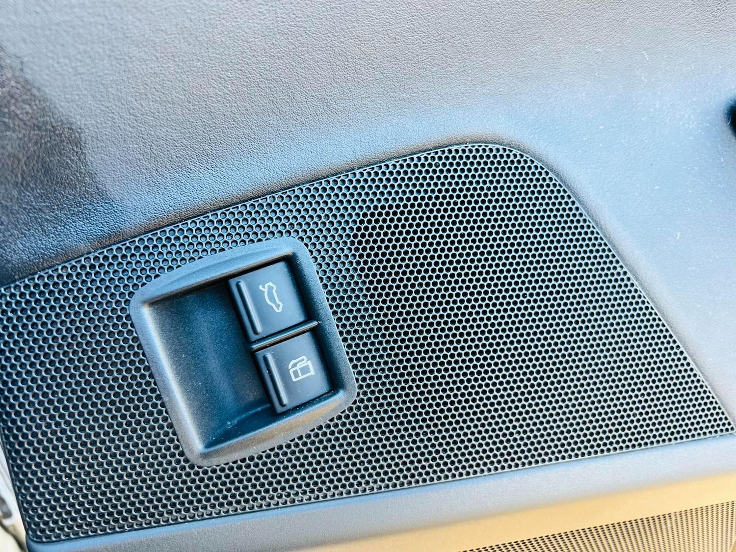 Used Volkswagen CC for sale - 78135802: Photo 14