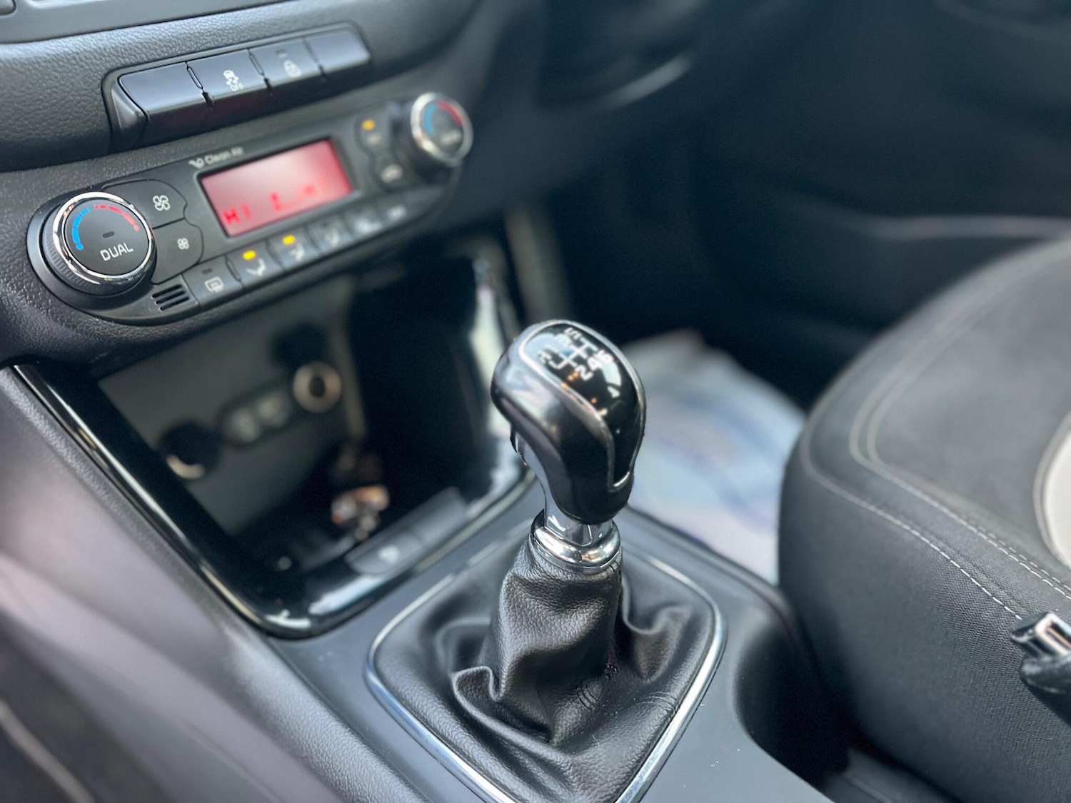 Used Kia Ceed for sale - 78035109: Photo 8