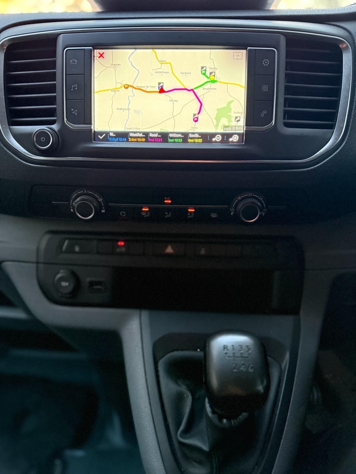 Used Peugeot Expert 2017 for sale - 76682318: Photo 12