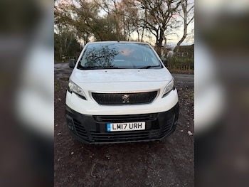 Used Peugeot Expert 2017 for sale - 76682318: Photo