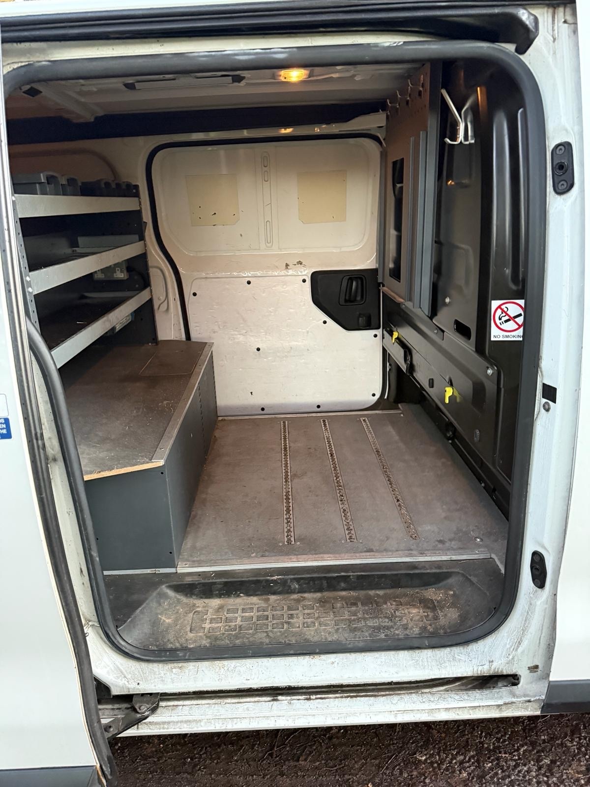 Used Peugeot Expert 2017 for sale - 76682318: Photo 6