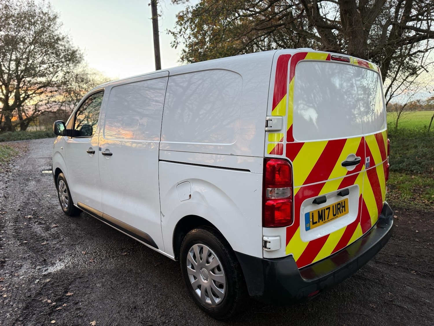 Used Peugeot Expert 2017 for sale - 76682318: Photo 7