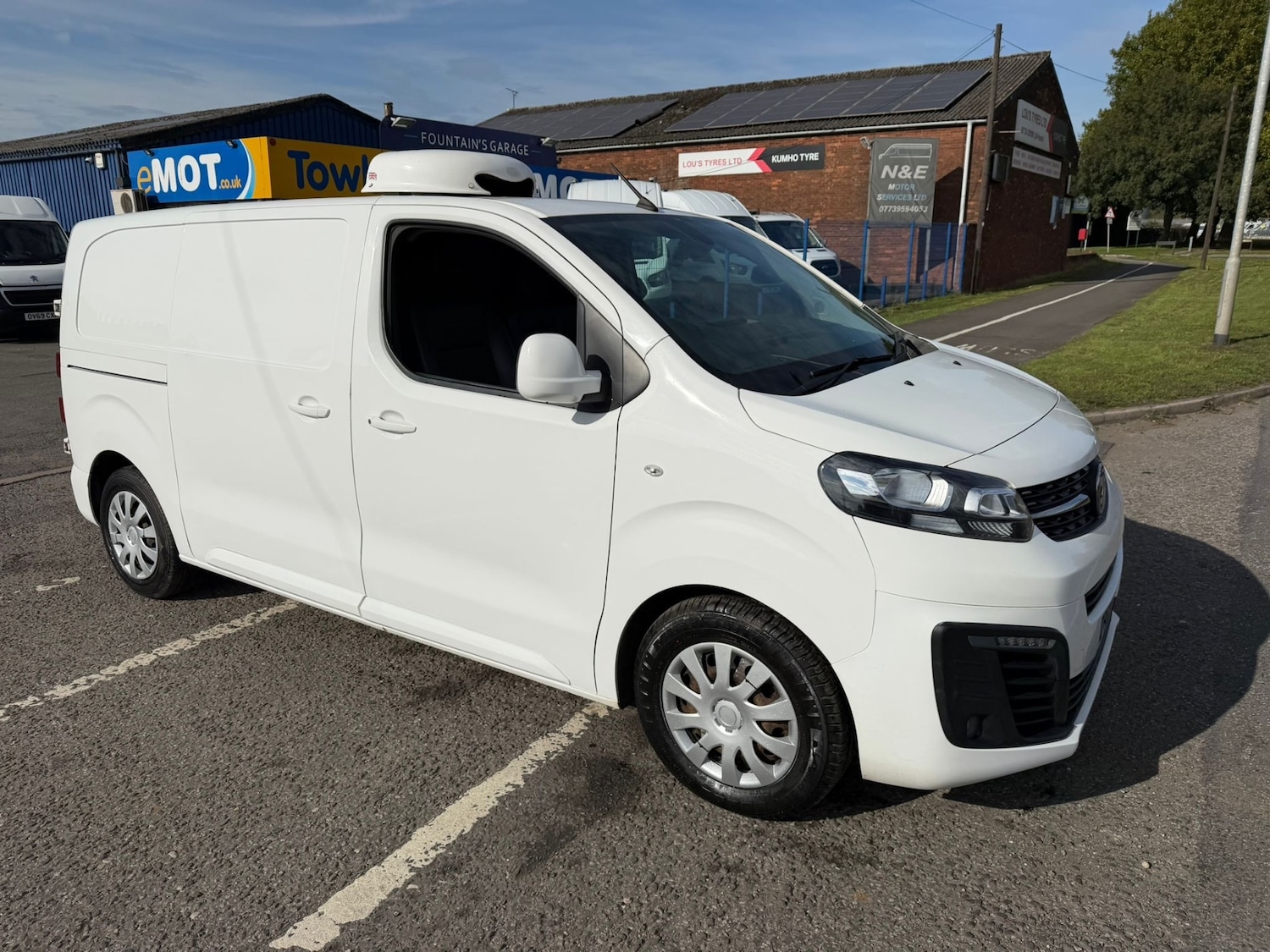 Used Vauxhall Vivaro 2019 for sale - 76079499: Photo 1