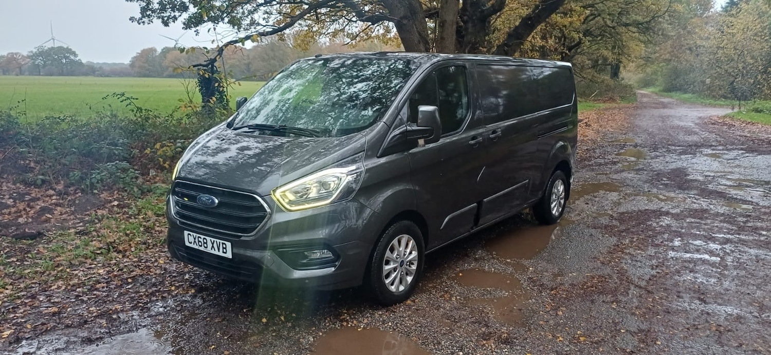 Used Ford Transit Custom 2018 for sale - 76534752: Photo 2