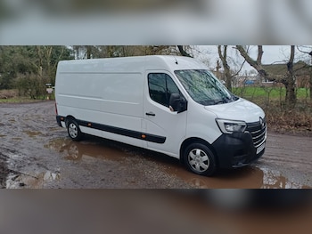 Renault Master feature image
