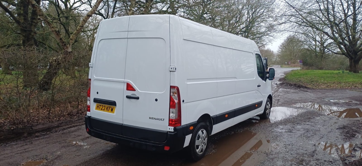 Used Renault Master 2023 for sale - 77432879: Photo 2
