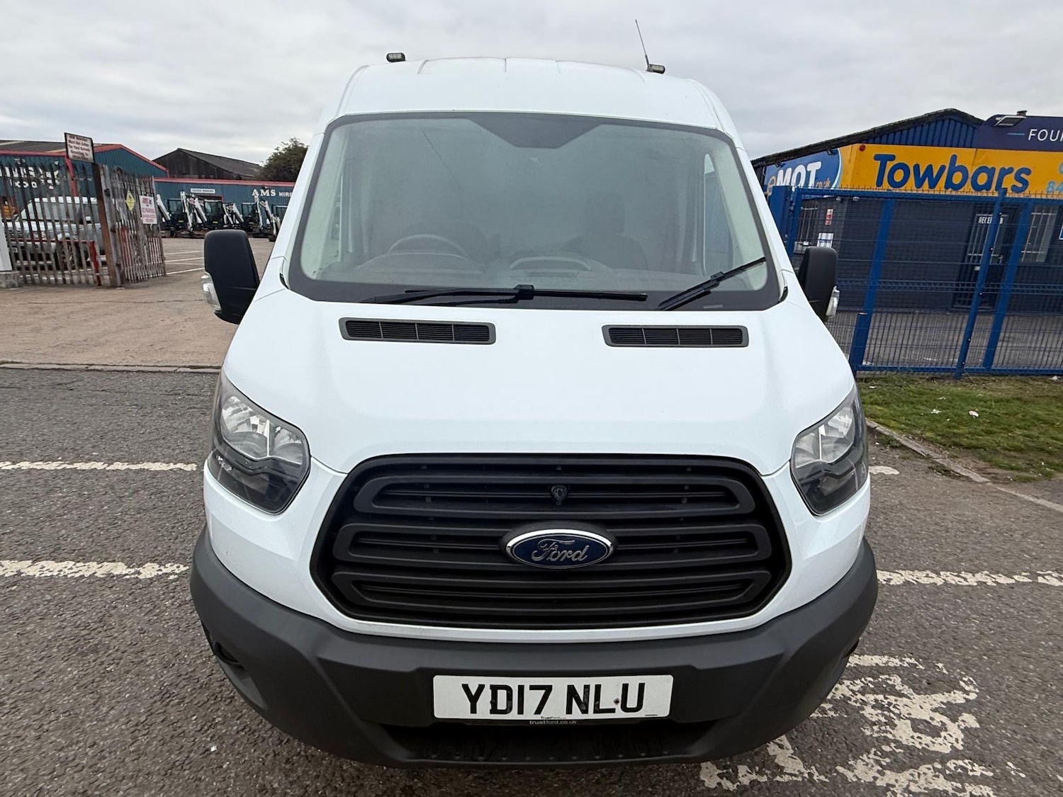 Used Ford Transit 2017 for sale - 76253413: Photo 2