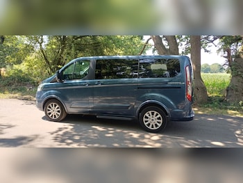 Used Ford Tourneo Custom 2020 for sale - 79164167: Photo