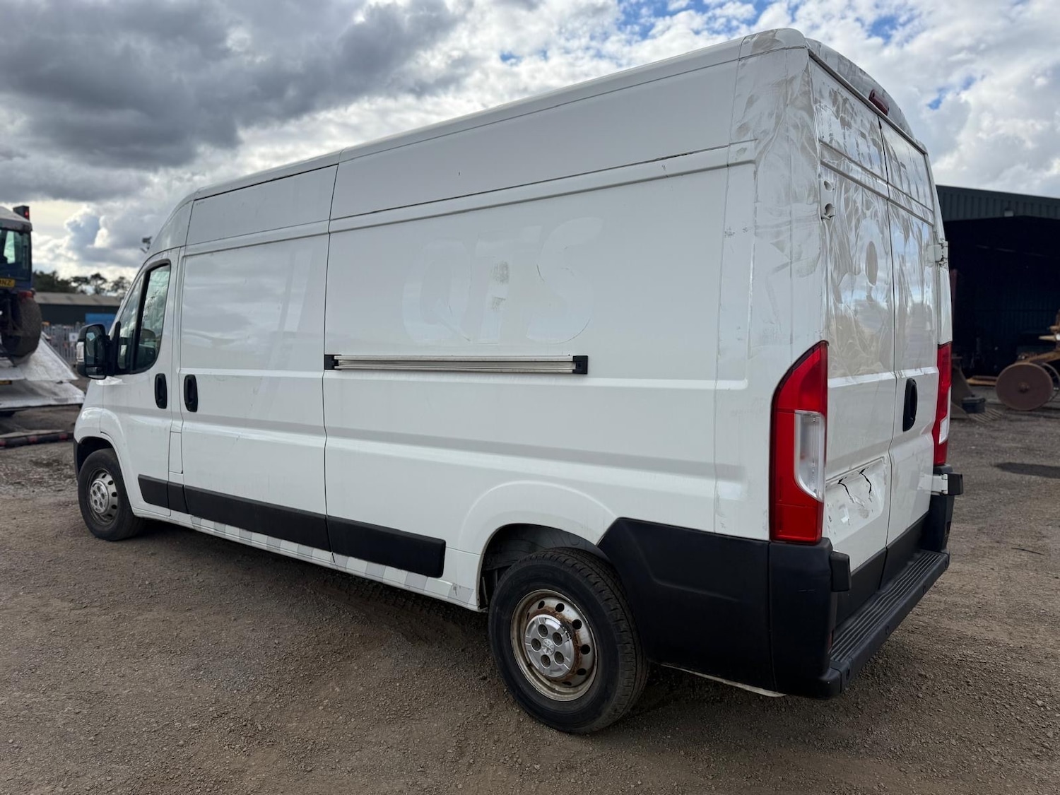 Vehicle 5