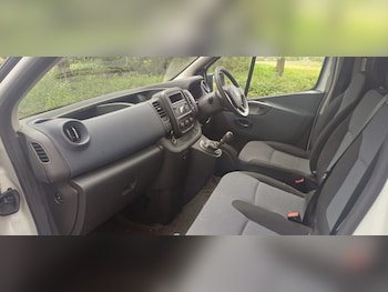 Used Vauxhall Vivaro 2019 for sale - 78368869: Photo