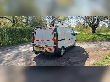 Used Vauxhall Vivaro 2017 for sale - 78341732: Photo