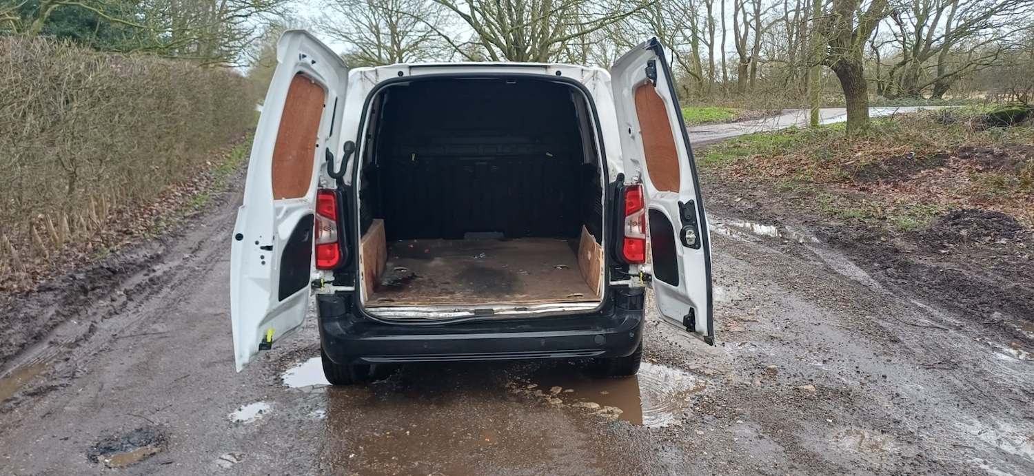 Used Peugeot Partner 2020 for sale - 77619461: Photo 4