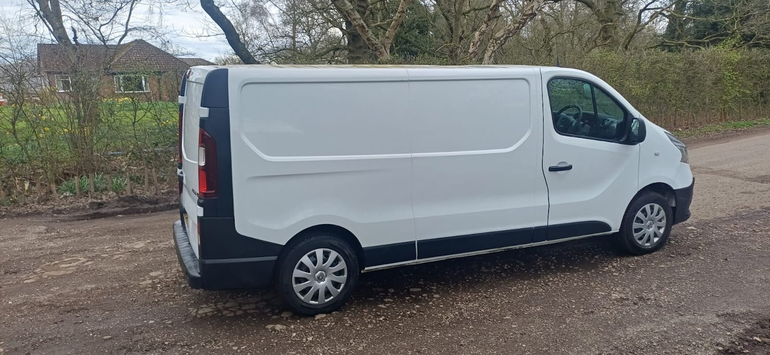 Used Renault Trafic 2019 for sale - 77818264: Photo 2