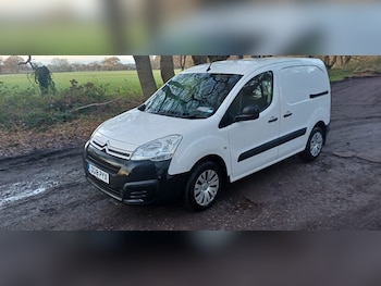 Used Citroen Berlingo 2018 for sale - 76796201: Photo