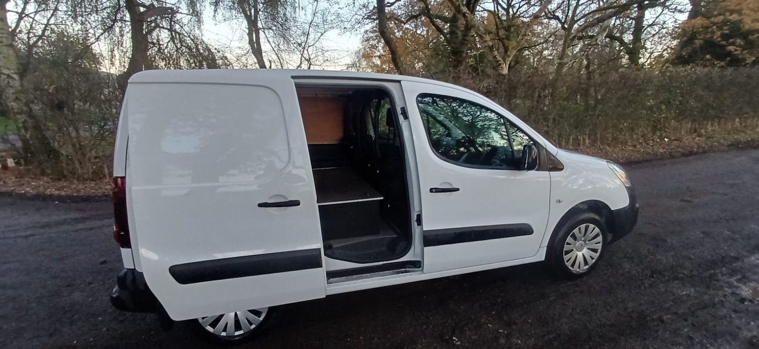 Used Citroen Berlingo 2018 for sale - 76796201: Photo 4