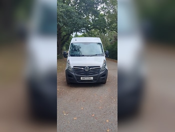 Vauxhall - Movano