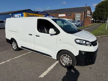 Vauxhall - Vivaro