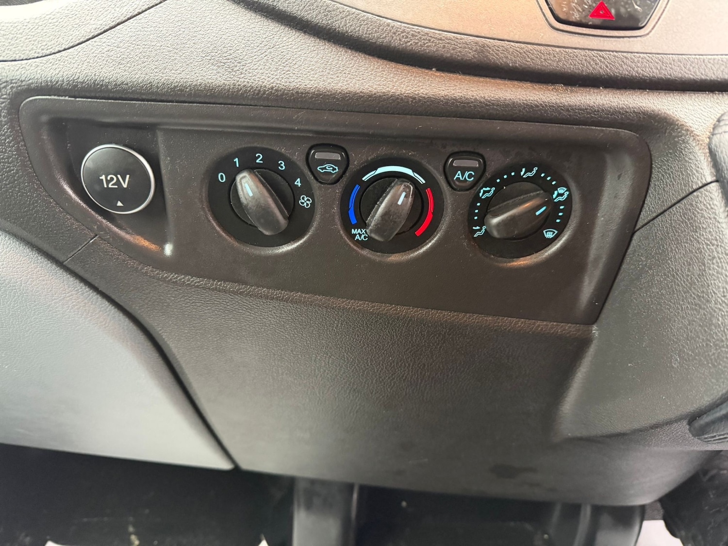 Used Ford Transit 2019 for sale - 77183317: Photo 18