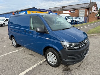 Used Volkswagen Transporter 2018 for sale - 75393237: Photo