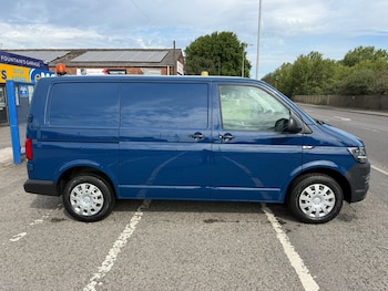 Used Volkswagen Transporter 2018 for sale - 75393237: Photo