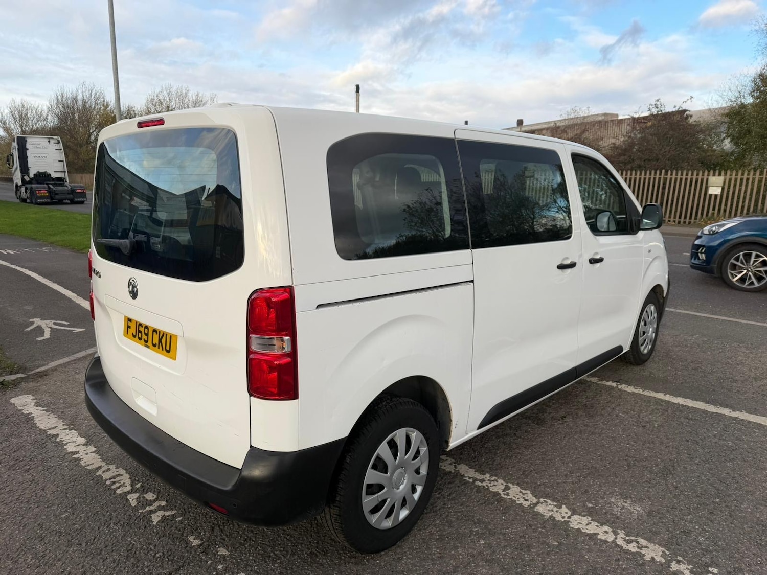 Used Vauxhall Vivaro Life 2019 for sale - 76290054: Photo 11