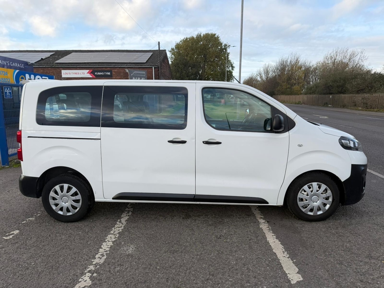 Used Vauxhall Vivaro Life 2019 for sale - 76290054: Photo 7
