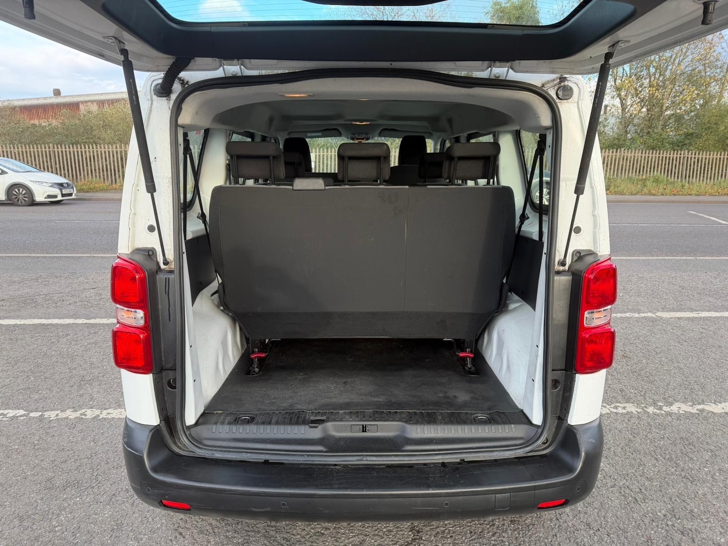 Used Vauxhall Vivaro Life 2019 for sale - 76290054: Photo 9