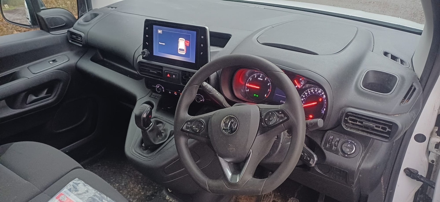 Used Vauxhall Combo 2020 for sale - 77283885: Photo 3