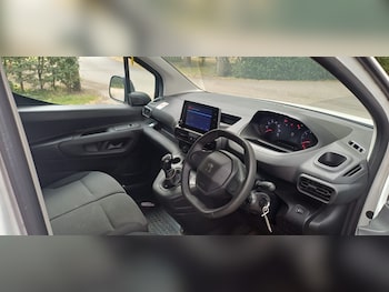 Used Peugeot Partner 2021 for sale - 79448152: Photo