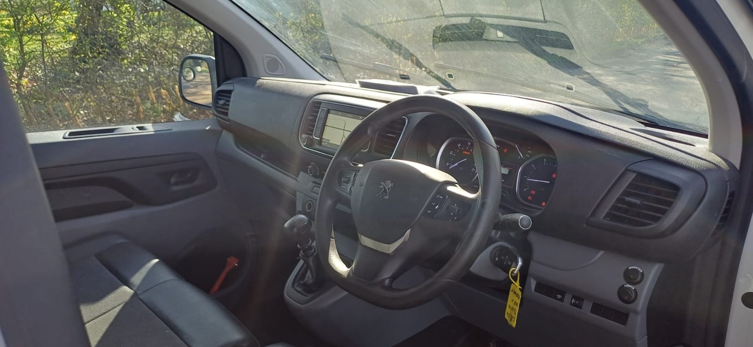 Used Peugeot Expert 2017 for sale - 77915774: Photo 10