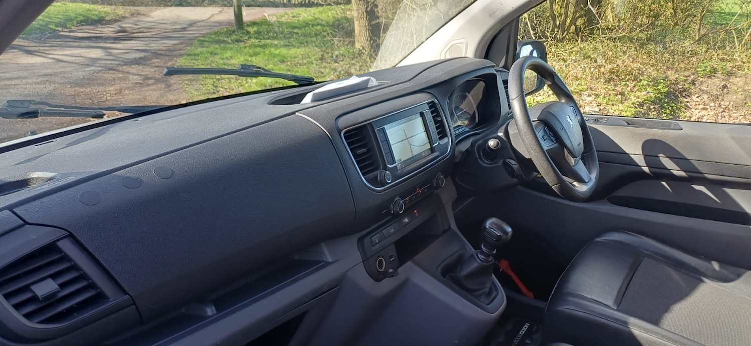 Used Peugeot Expert 2017 for sale - 77915774: Photo 9