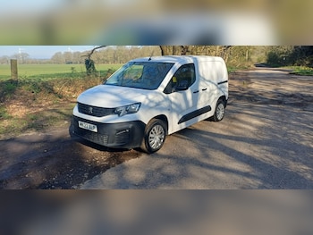 Peugeot Partner feature image