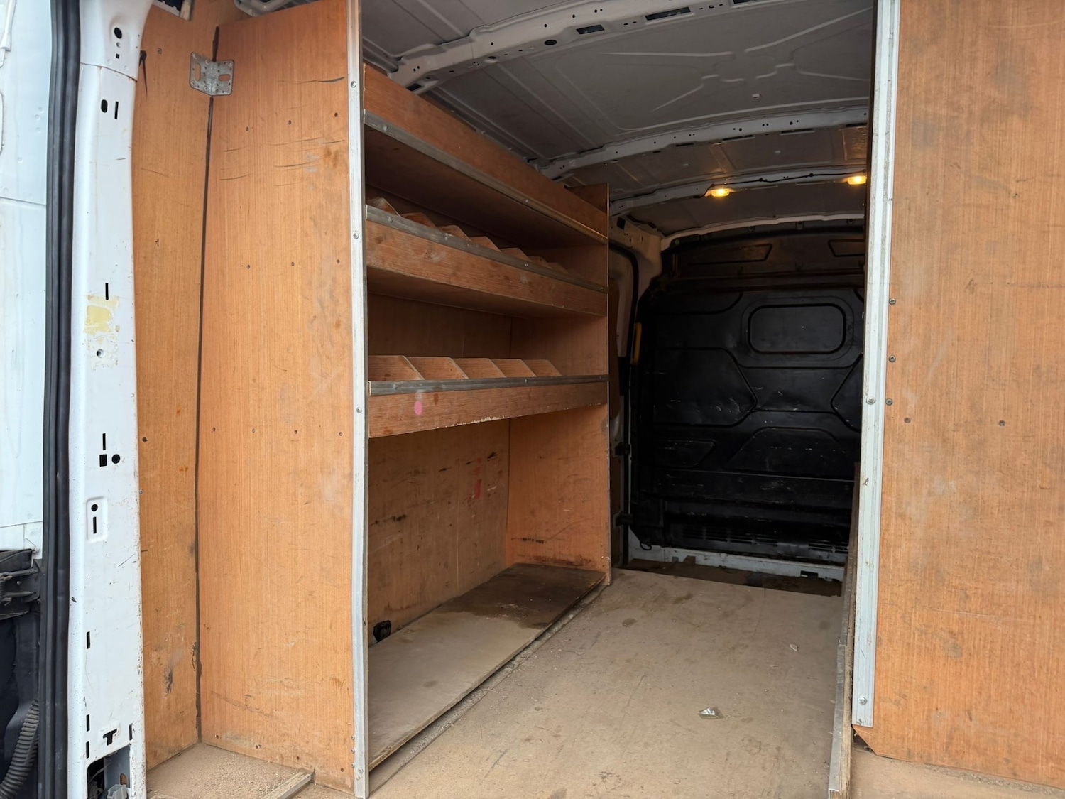 Used Ford Transit 2021 for sale - 77261910: Photo 10