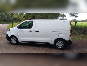 Used Peugeot Expert 2017 for sale - 76177246: Photo