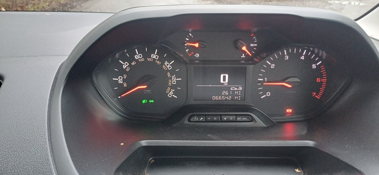 Used Peugeot Partner 2020 for sale - 77272434: Photo 5