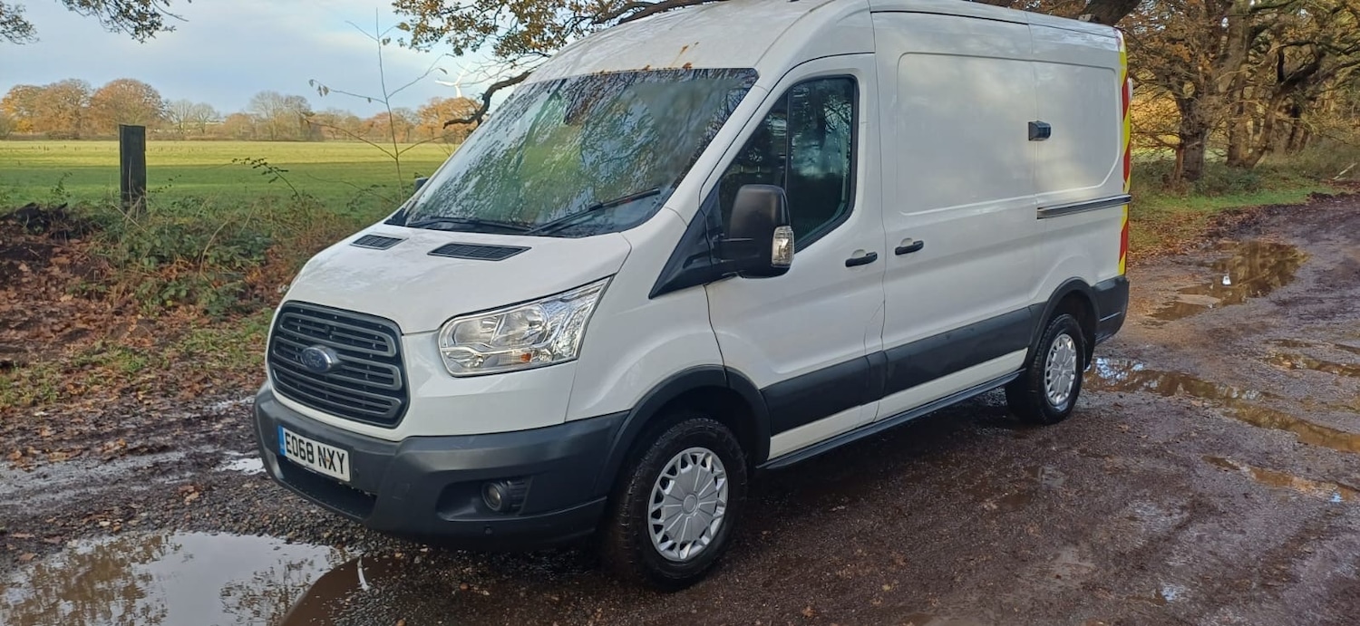 Used Ford Transit 2018 for sale - 76807039: Photo 2